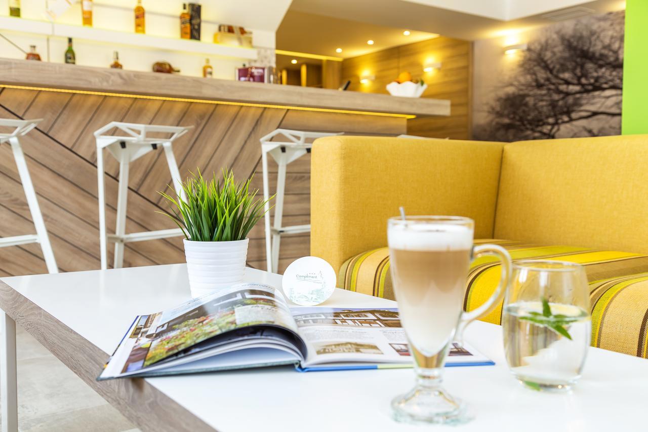 Hotel Compliment Trjawna Exterior foto