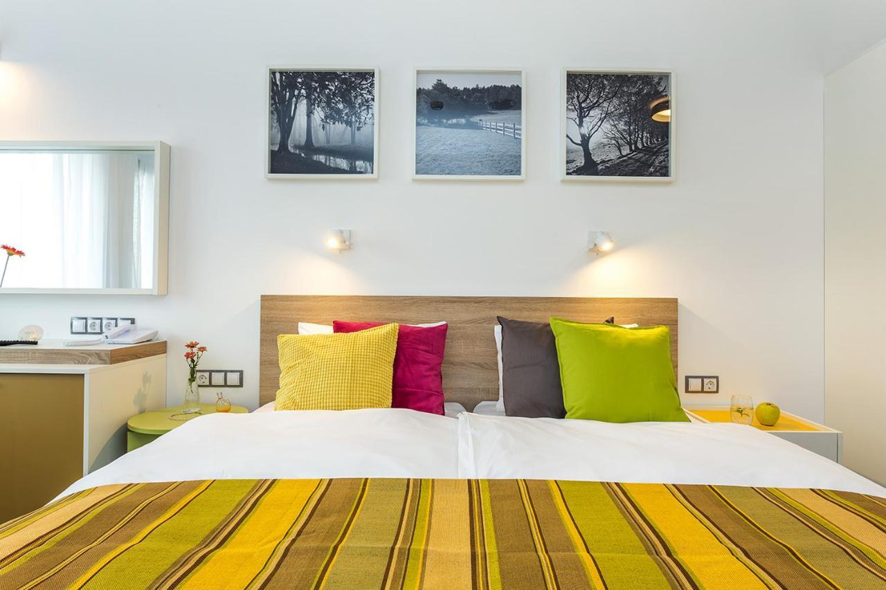 Hotel Compliment Trjawna Exterior foto